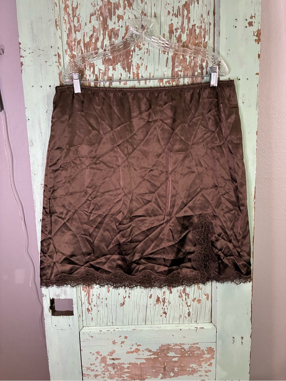 Women’s Cabernet Brown Lace-Hem Satin Slip Skirt
